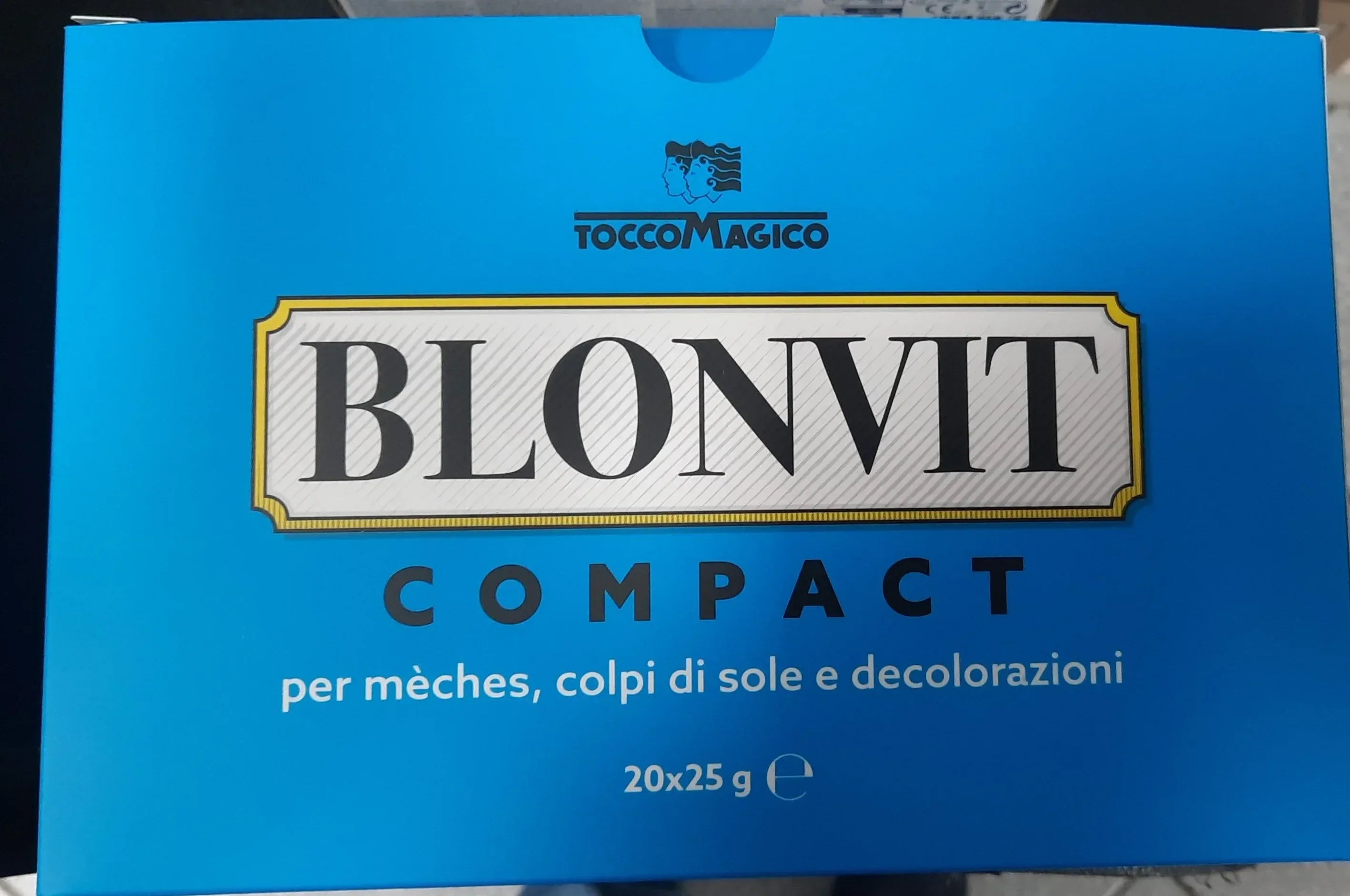 TOCCO MAGICO BLONVIT COMPACT DECOLORANTE UNIVERSALE 20 BUSTINE DA 25 GR - Profumeria Cera