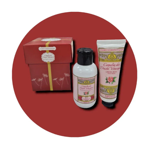 AMOVITA I NOBILI GIARDINI ITALIANI CAMELIA DEI DUCHI VENEZIANI COFANETTO BAGNO+CREMA MANI - Profumeria Cera